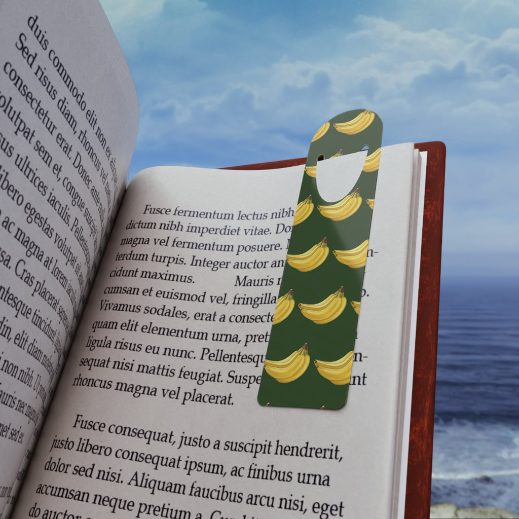 Banana Pattern Metal Bookmark — Fun Tropical Bookmarker for Readers