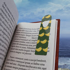 Banana Pattern Metal Bookmark — Fun Tropical Bookmarker for Readers